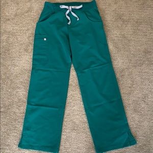 Figs XS/P Cargo scrub pants